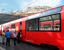 Glacier Express Panorama Bar Car