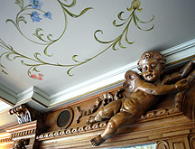 Wilhelm Tell Express Dining Room Cherub